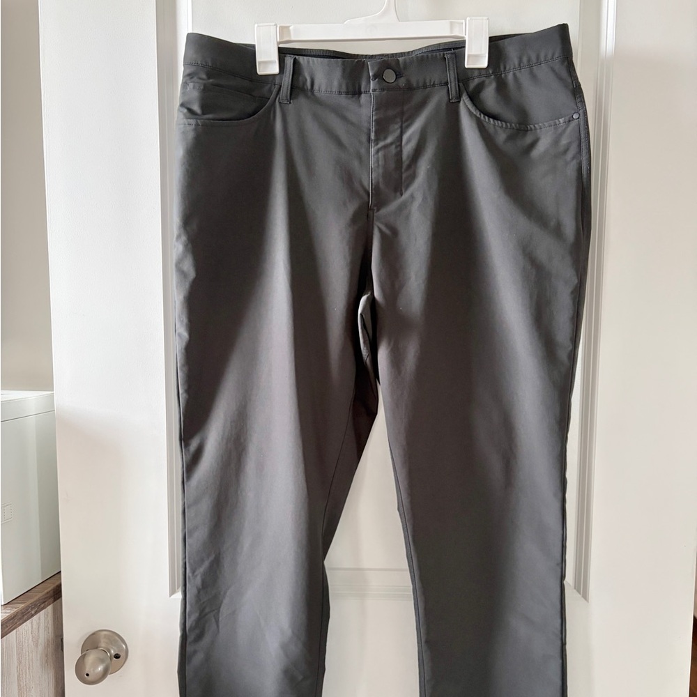 Men’s Kirkland Black Pants